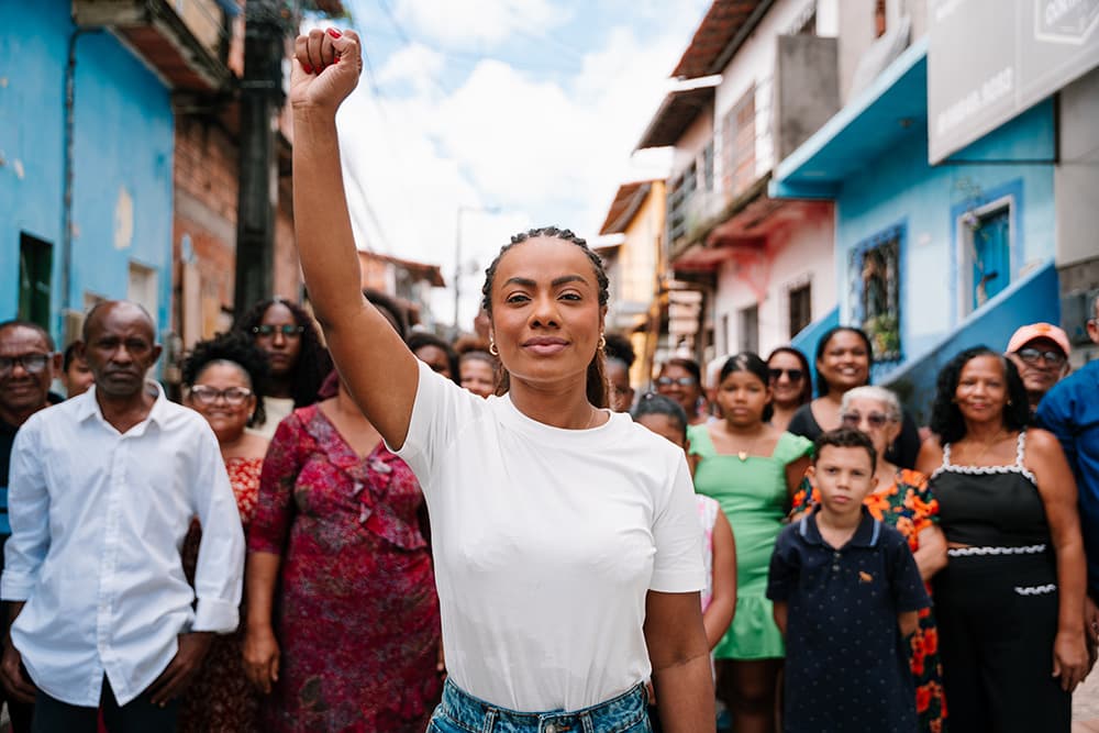 Pré-candidatura de Cricielle a deputada estadual ganha força com vídeo sobre periferia, educação e mulheres negras